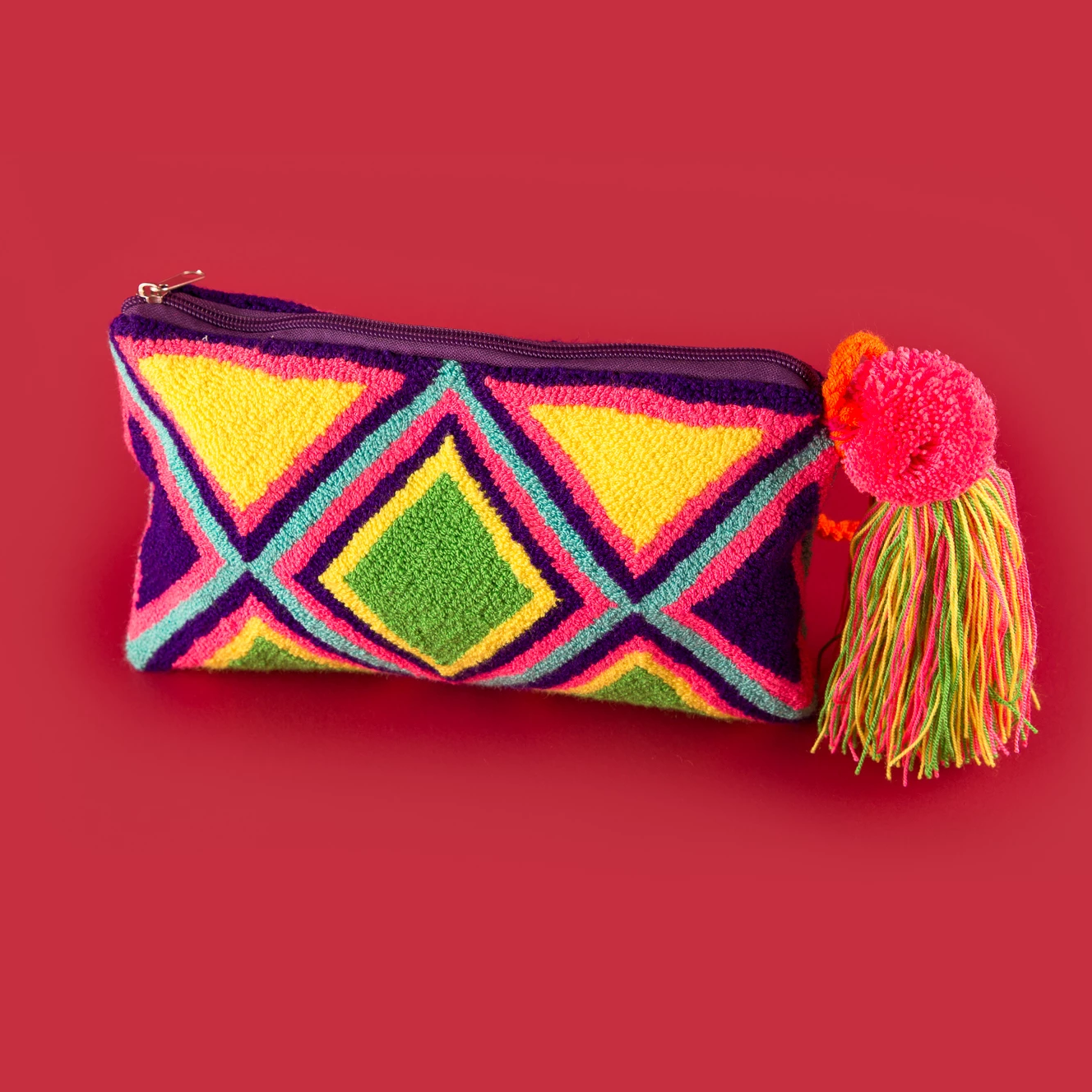 Piña Clutch